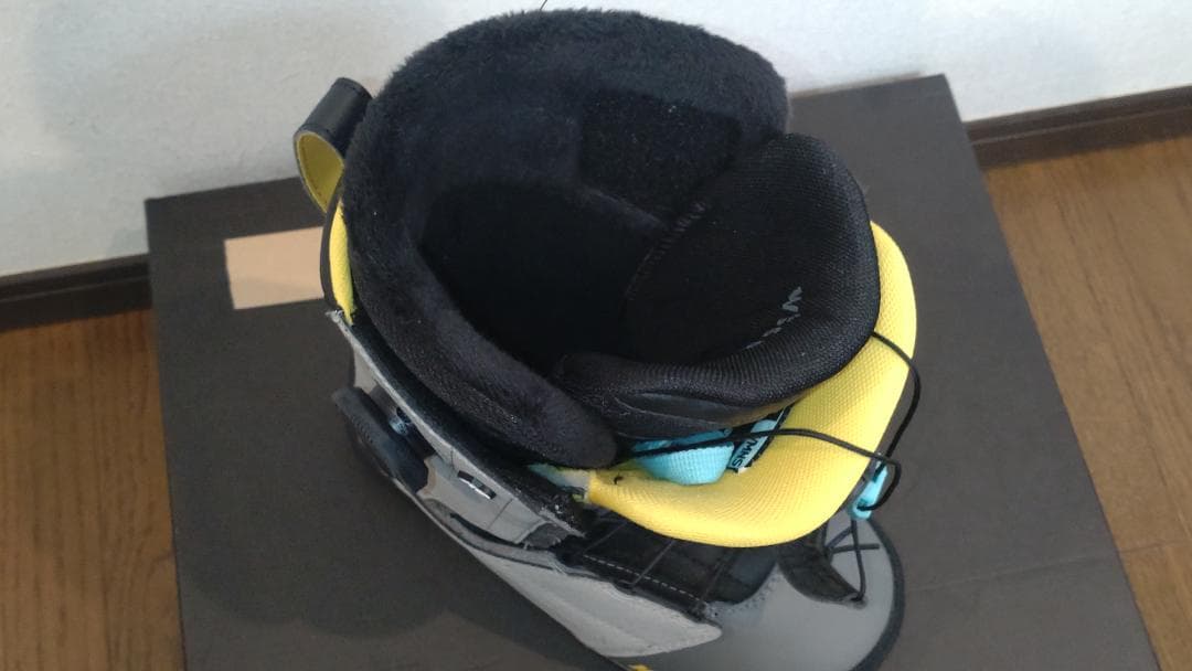 ■新品■ K2 TRANCE 23cm レディース WBOA搭載 スノボブーツ