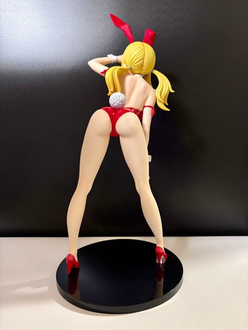 開封品 ルーシィ・ハートフィリア 生足バニーVer.