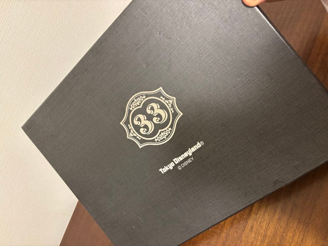 ☆ディズニー　クラブ　33 ピンバッチ　額　フレーム☆