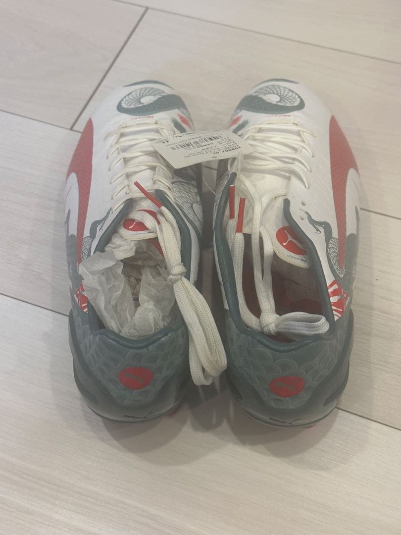 PUMA サッカースパイク 龍デザイン 未使用