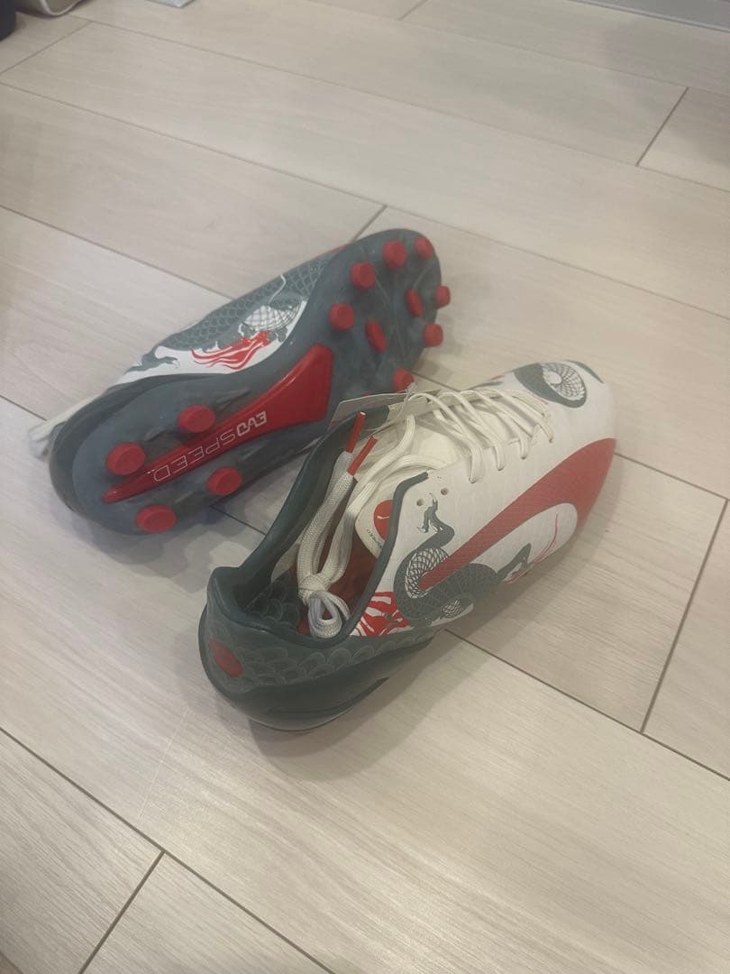PUMA サッカースパイク 龍デザイン 未使用