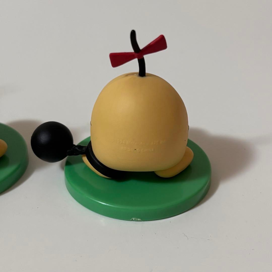 MOTHER2 ミニフィギュアコレクション5　どせいさん　ゴミ箱　足かせ