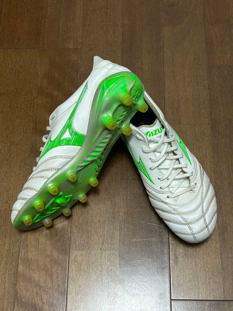 サッカースパイク ミズノ モレリア ネオ4 ジャパン 限定カラー 27.5cm