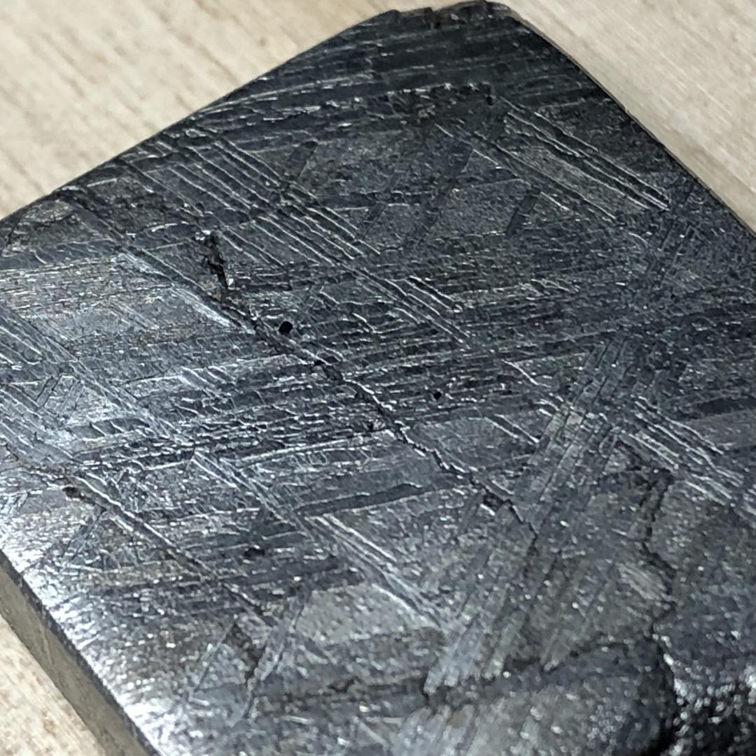 ムオニオナルスタ隕石　メッキ処理済み　　 鉄隕石　重さ約37ｇ