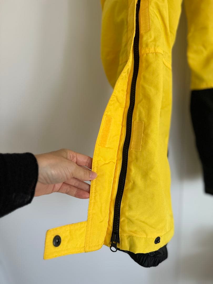 THE NORTH FACE イエロー アウトドアパンツ