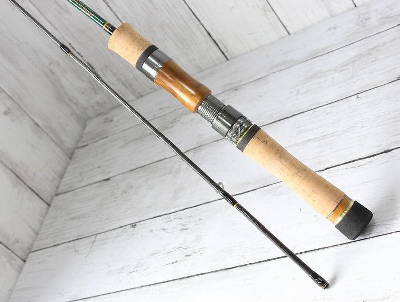 美品 メジャークラフト ファインテール ストリーム FTS-562L