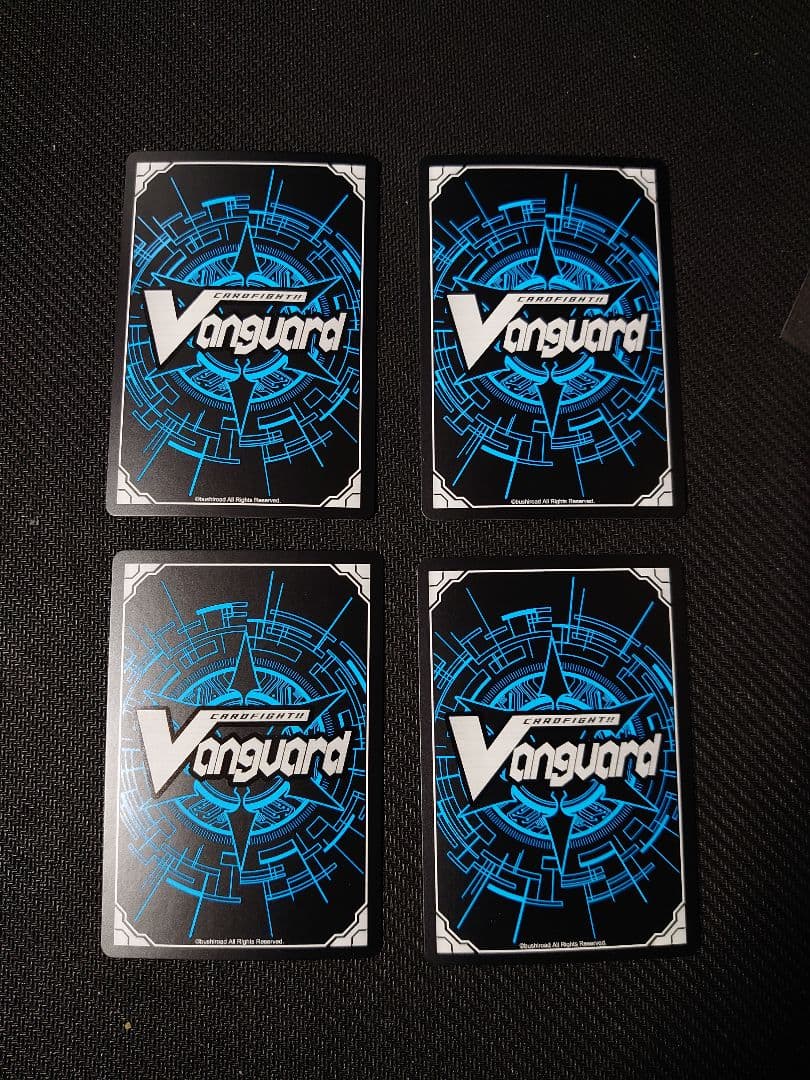 ヴァンガード 髑髏の魔女　ネヴァン　SP Vスタン　4枚