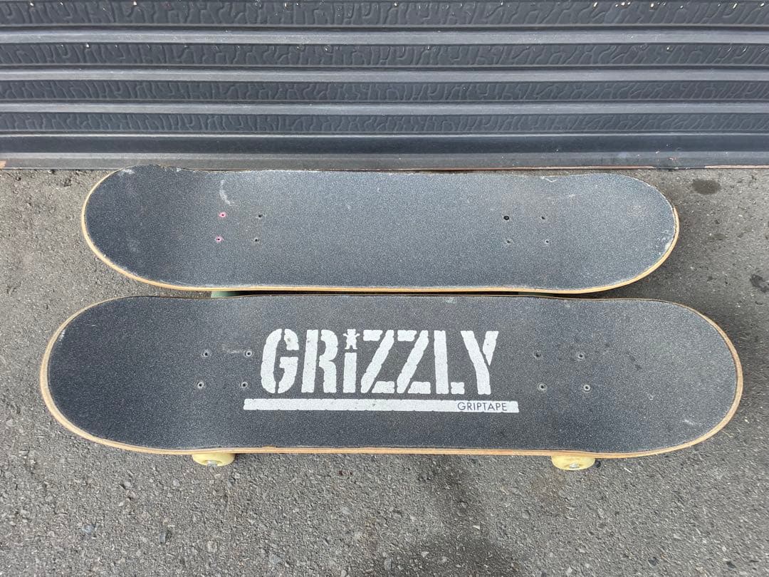 【2台】　スケボーデッキ　ウィール　Thunder ボーンズ スピットファイア