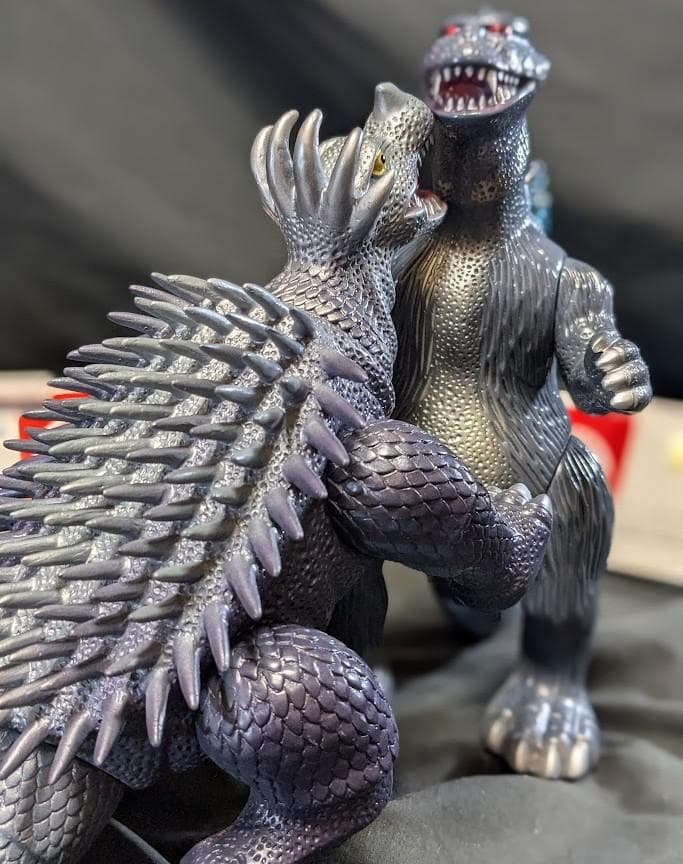 逆襲ゴジラ＆アンギラス（マルサン）ソフビフィギュア２体セット