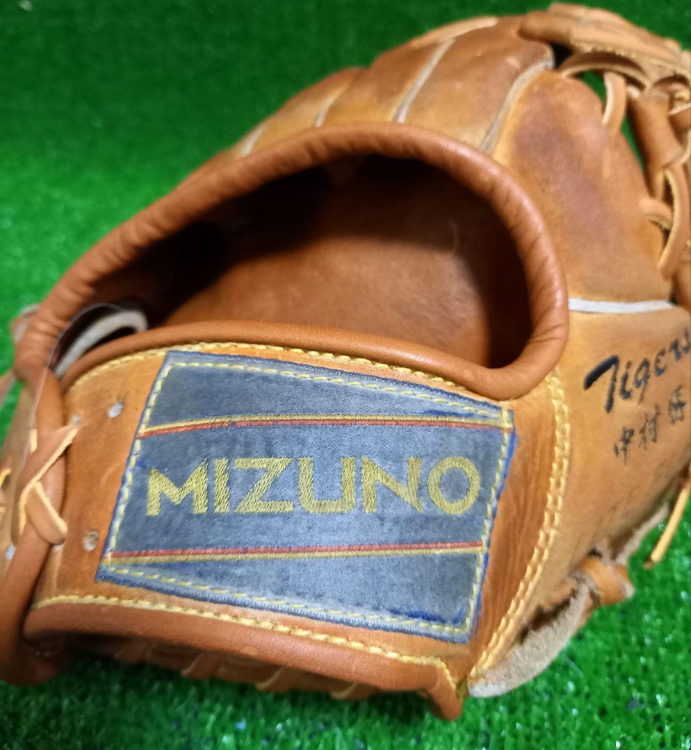 美津濃ワールドウィン 中村勝広 硬式グローブ、赤カップ