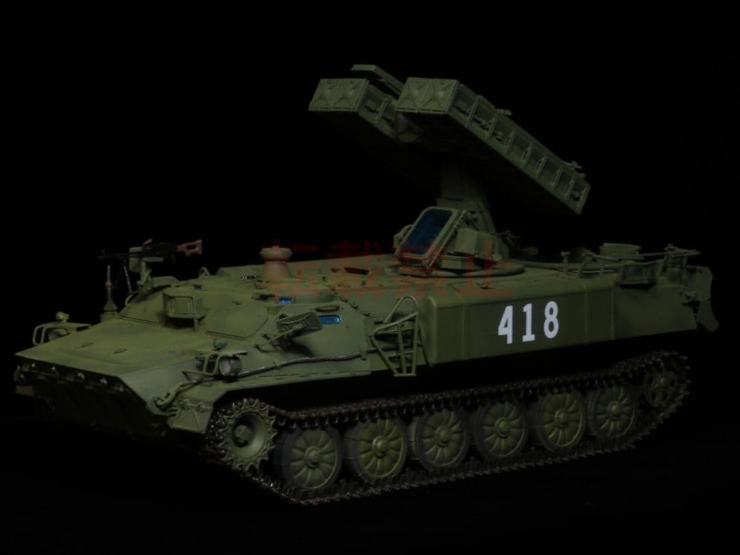 【完成品】 1/35 ソビエト軍 ストレラ10 プラモデル トランペッター