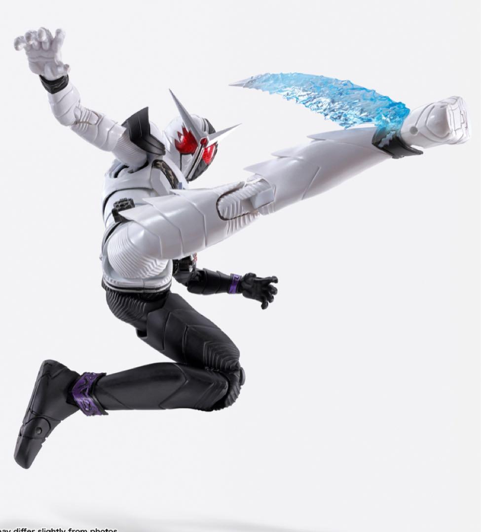 【新品未開封】S.H.Figuarts真骨彫仮面ライダーW ファングジョーカー