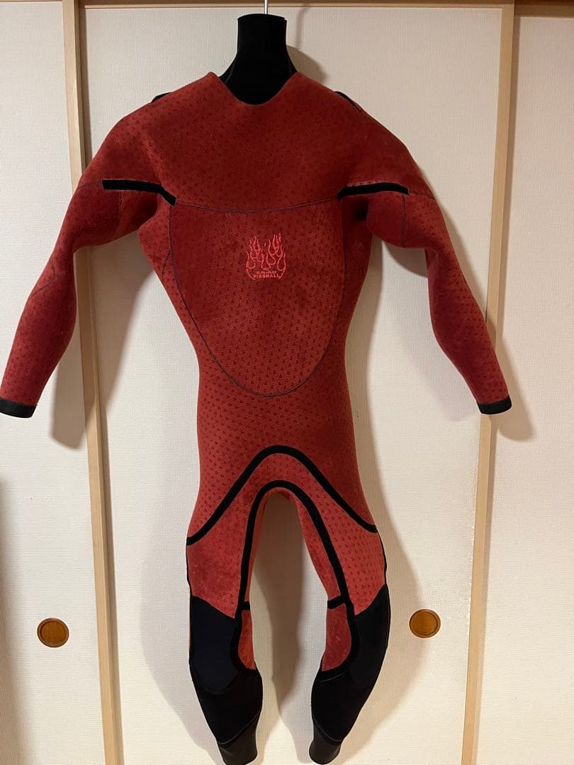 セミドライ/ウェットスーツ ブラック