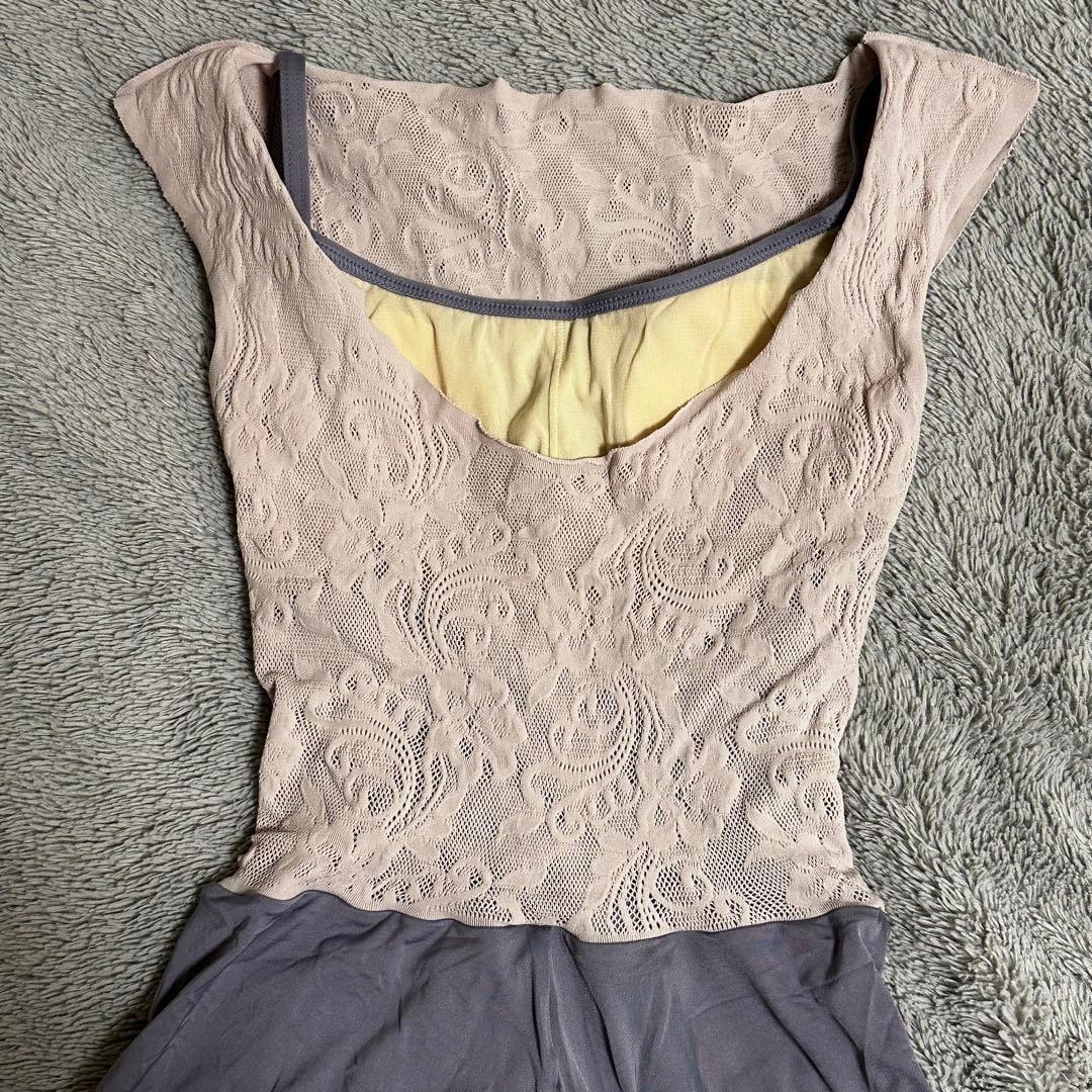 チャコット　Mサイズ　ノーソーイングレオタード