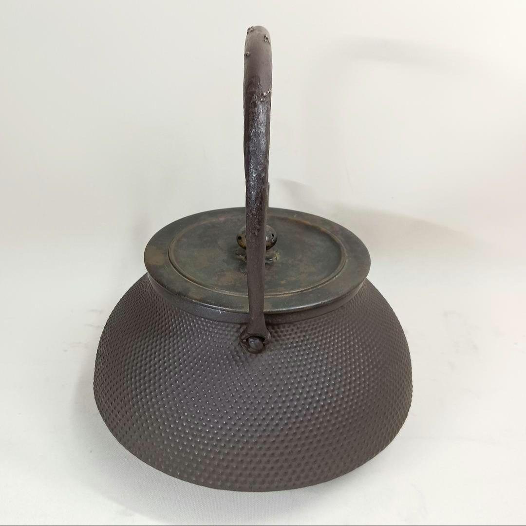 高陽堂 粒銀象嵌堤手 斑紫銅蓋 霰文 鉄瓶