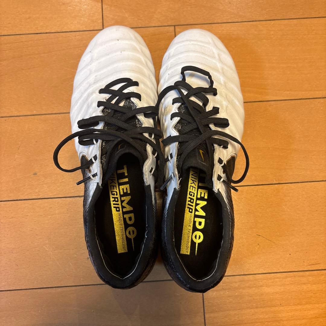 ナイキ ティエンポレジェンド7 SG