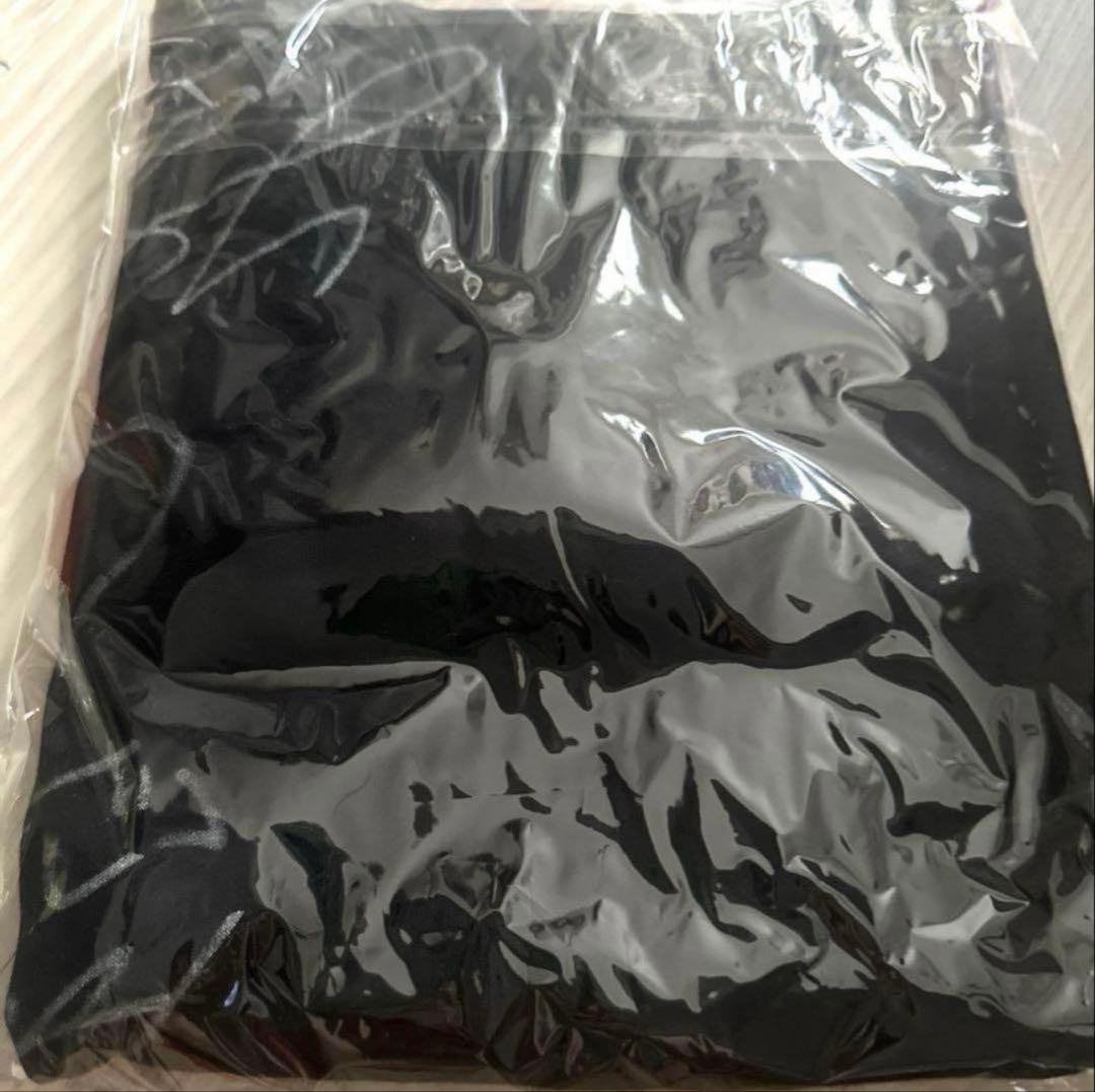 か*ん様 Stray Kids 直筆サイン入りTシャツ スキズ FC 限定