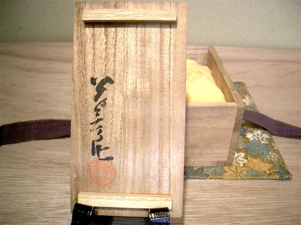 善光寺焼　東野窯　大森光彦作　鶴香合　無傷　共箱　古物。