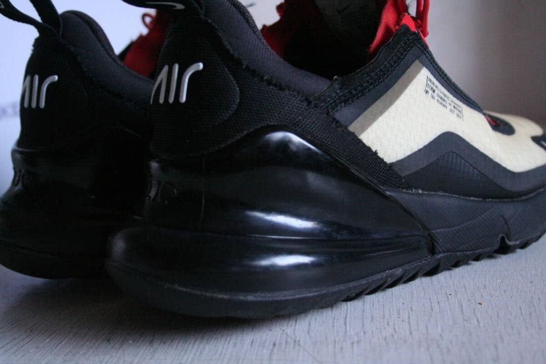 23cm ナイキ エアマックス270 シールド　スパイクレス　ゴルフシューズ