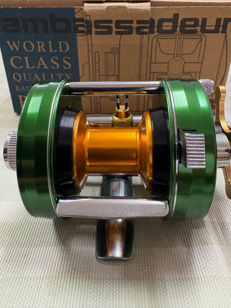 アブガルシア アンバサダー 2500C グリーン カスタム