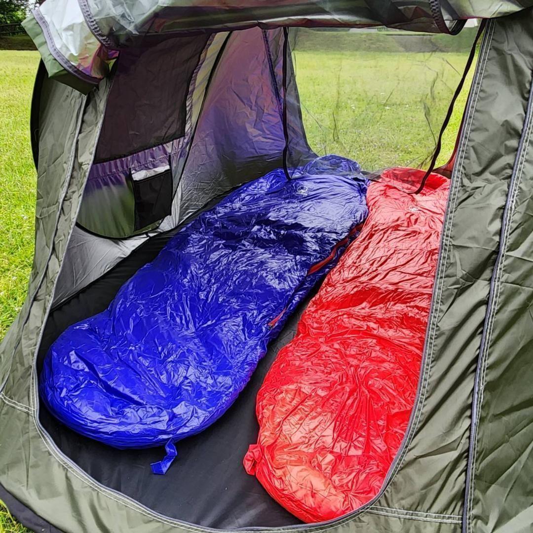 ★SALE★　高級ダウン使用　マミー型　寝袋 ダウンシュラフ　700g　レッド