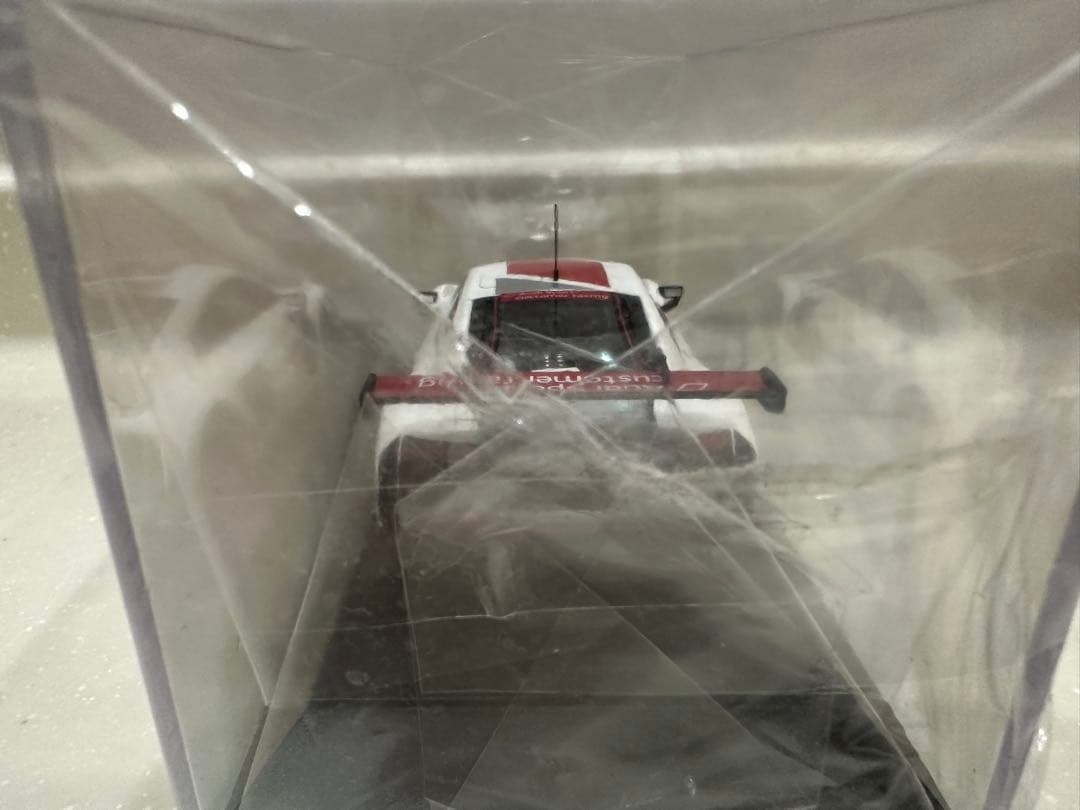 Audi R8 LMS ミニカー　アウディスポーツ　カスタマーレーシング　ドイツ