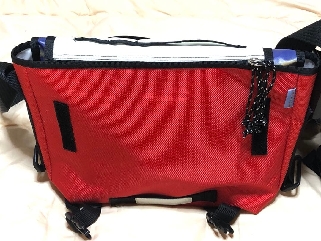 希少　美品　ジブリ　メッセンジャーバッグ　紅の豚　マンマユート　セット