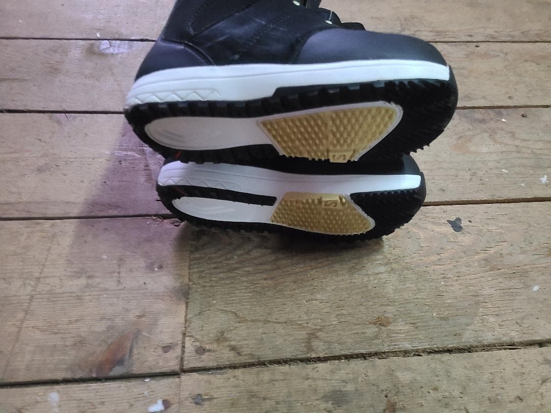 スノーボード 23.5 SALOMON IVY BOA SJ