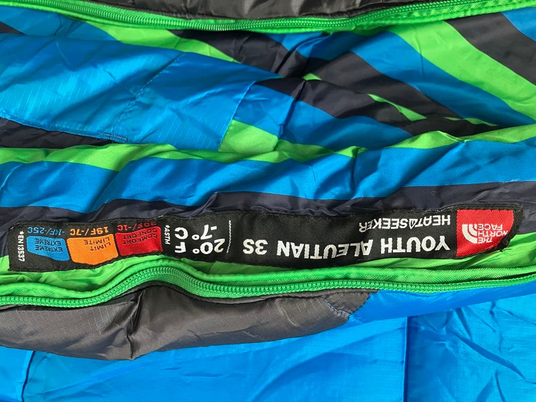 【未使用】THE NORTH FACE シュラフ 寝袋 キッズ用 収納袋あり