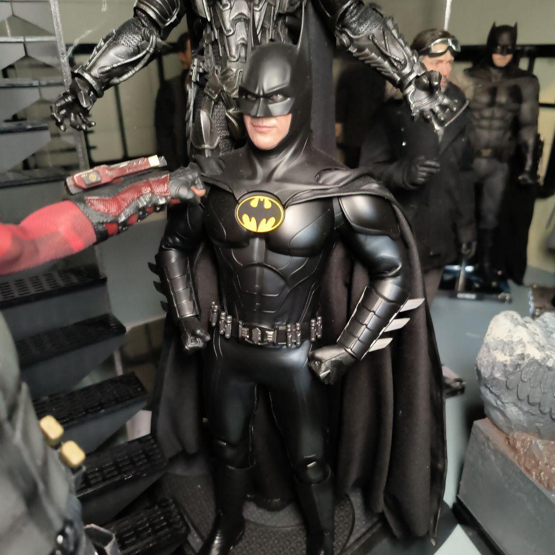 ホットトイズ バットマン フラッシュ 1/6 フィギュア