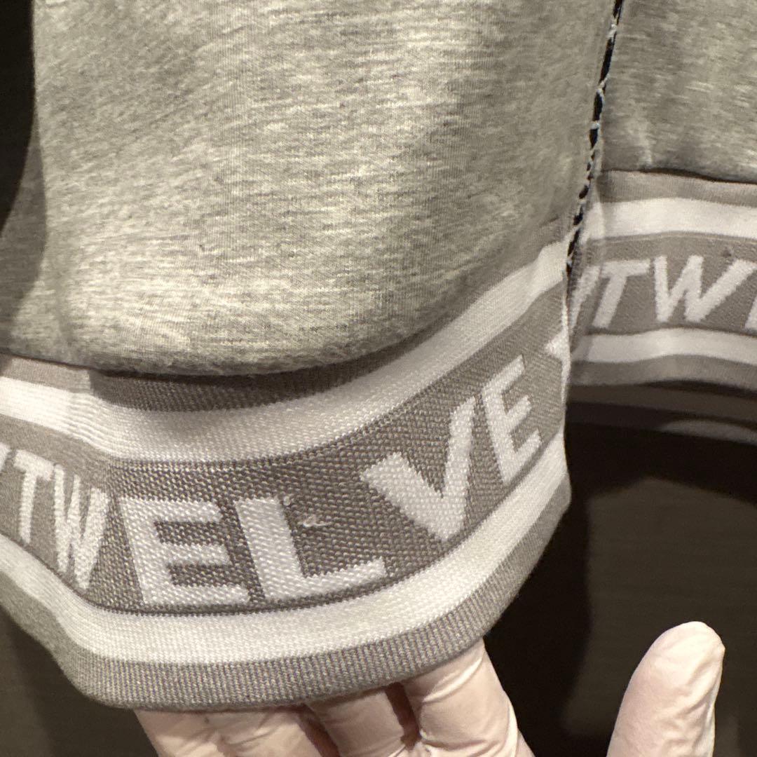 マサです。v12ライトグレーセットアップ　サイズXXL