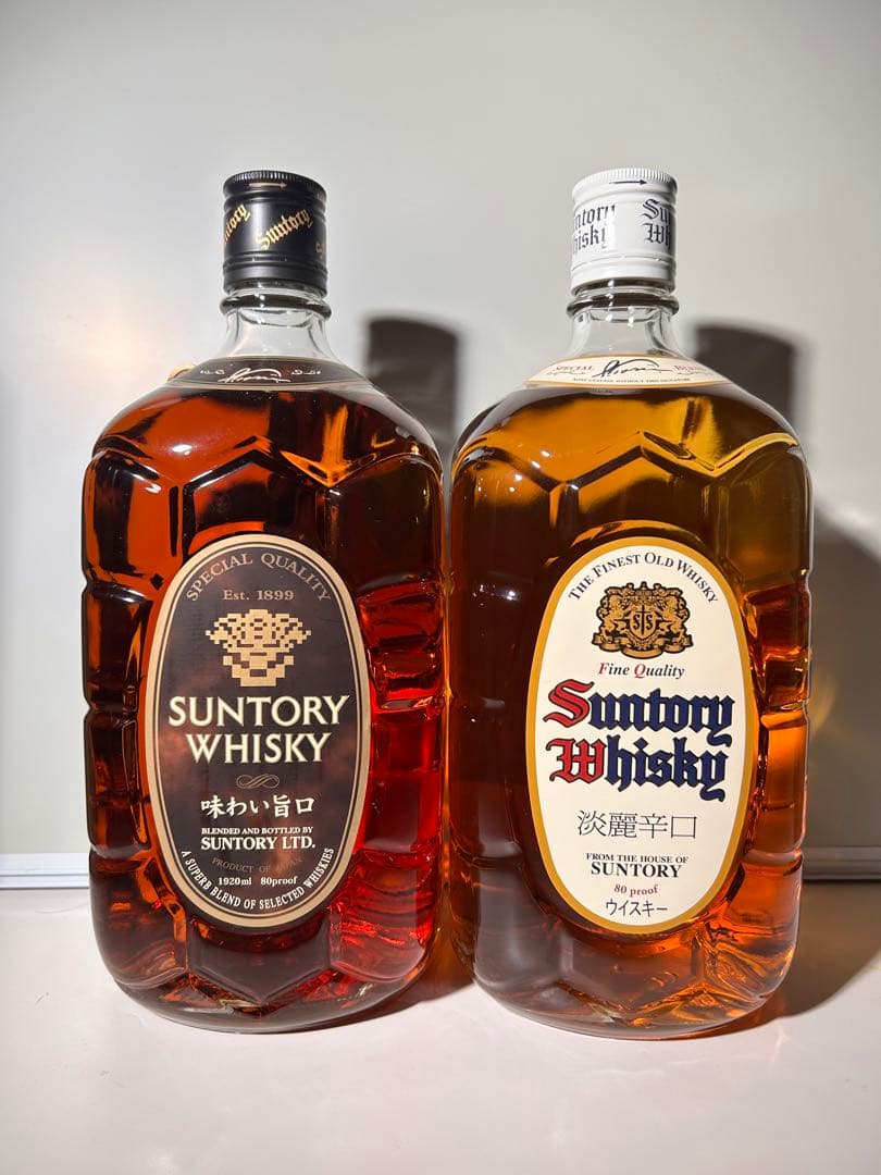 モ*ツ様 (サマーセール) サントリー黒角 味わい旨口+白角 淡麗辛口メガボトル