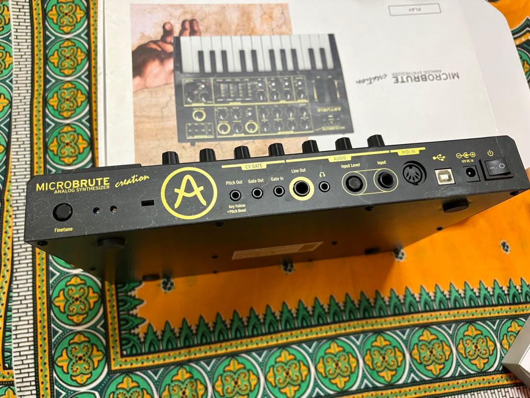 鍵盤楽器 Arturia MicroBrute creation