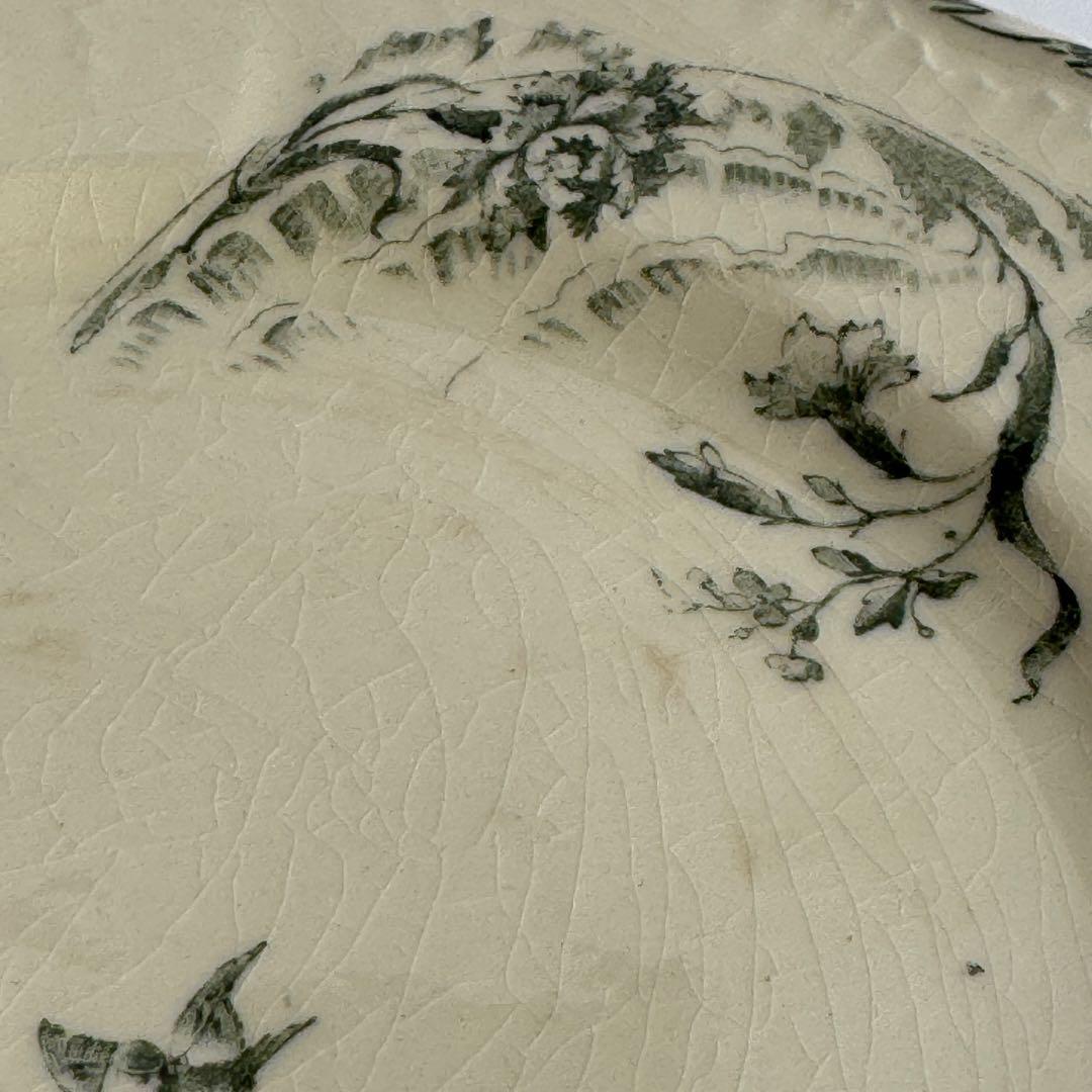 訳あり　フランスアンティーク　Gien ジアン レリーフ　デザートプレート