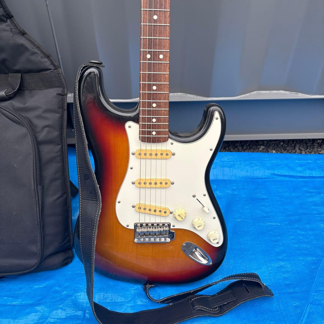 マ*る様 Fender Japan ST-STD
