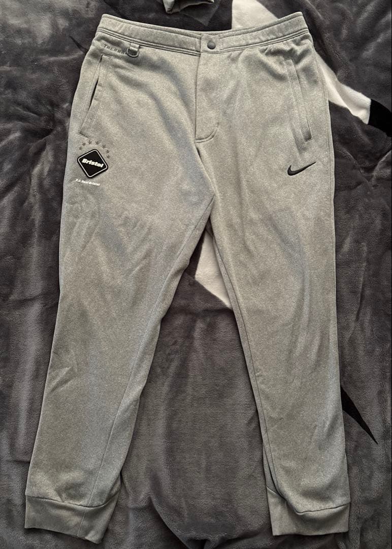 FCRB✕NIKE サーマフィットフーディーセットアップ　トップSパンツM