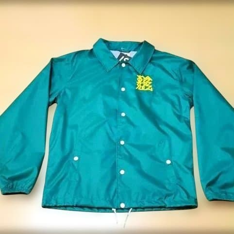 【新品未使用】ルースイソンブラ コーチ ジャケット L 緑 ピステ 廃盤