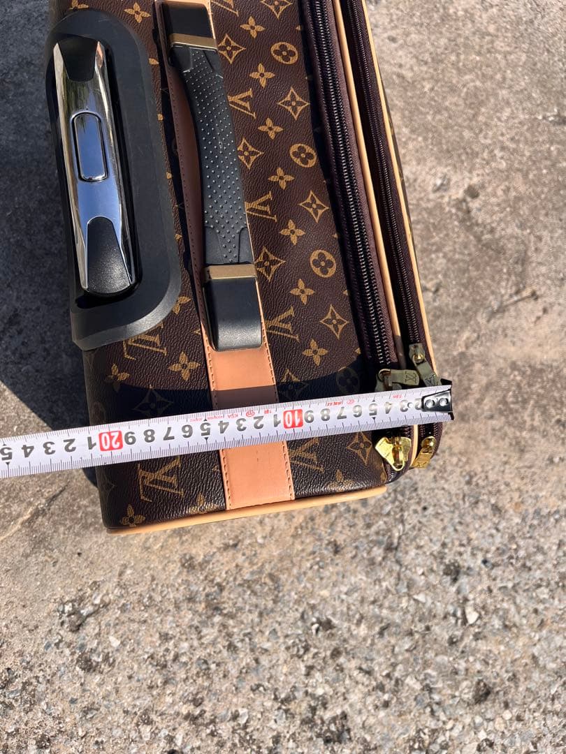 s*8様 キャリーケース