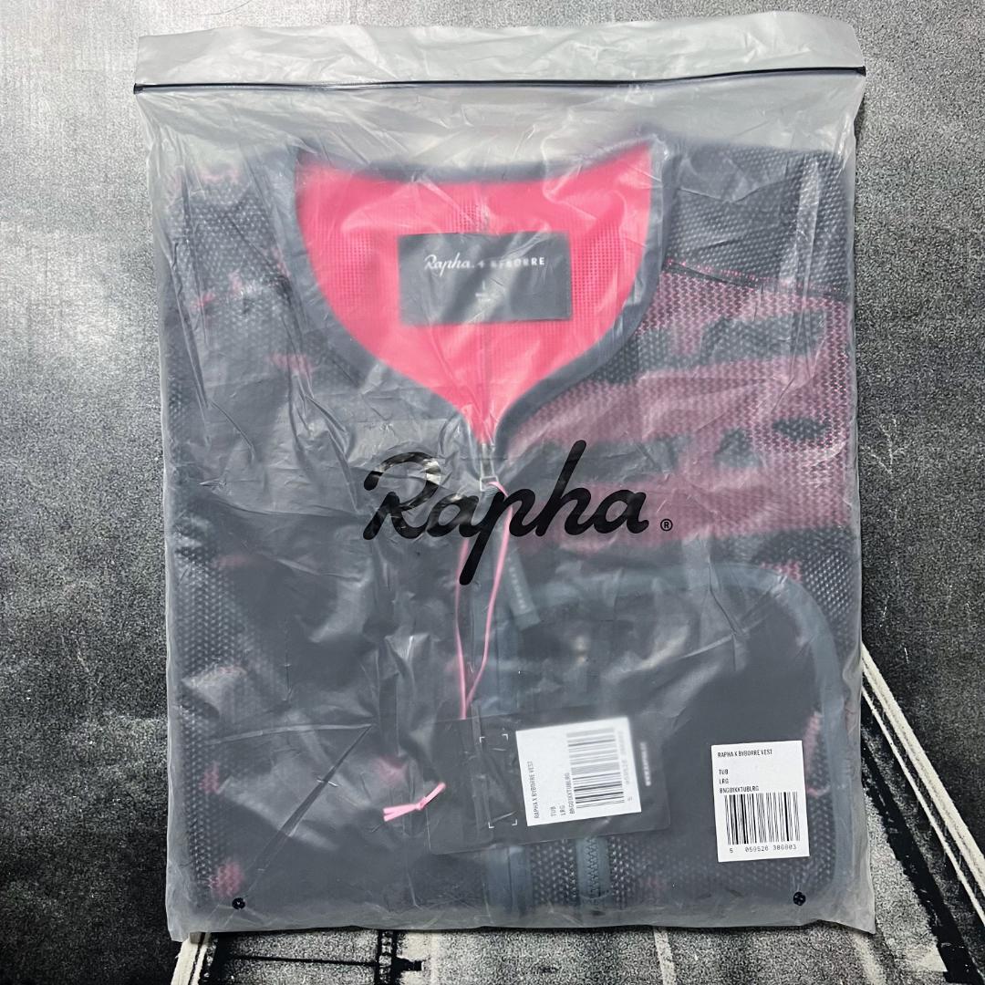 新品 特別限定版 Rapha + BYBORRE ベスト Lサイズ ダークグレー