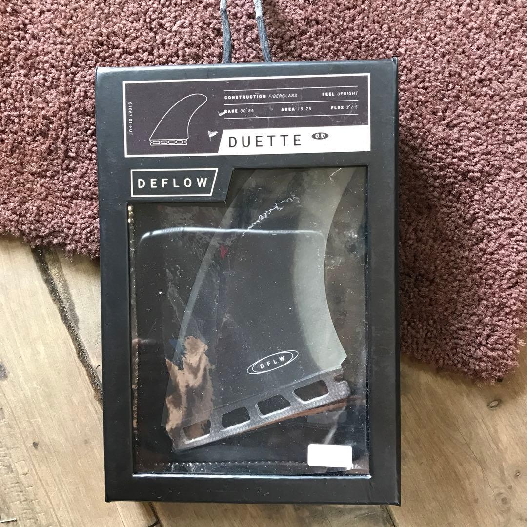 DEFLOW デフローDUETTE Mサイズ サーフフィン定価¥19,800