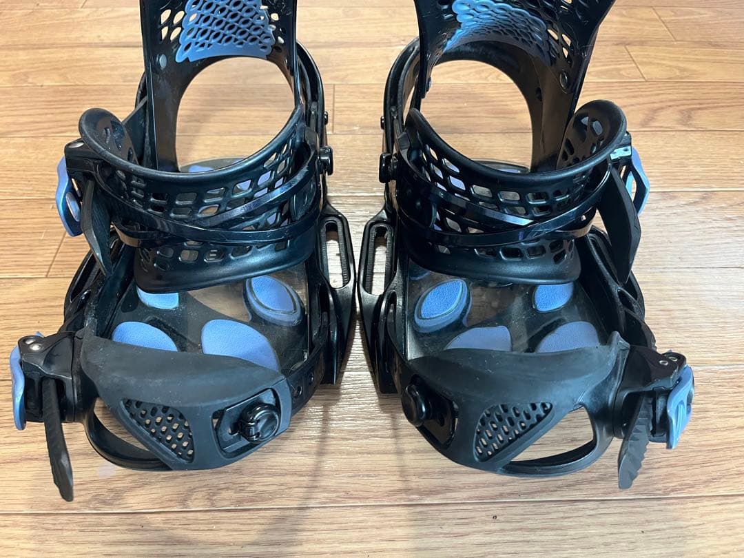 バートン　バインディング　エスカペイド　EST