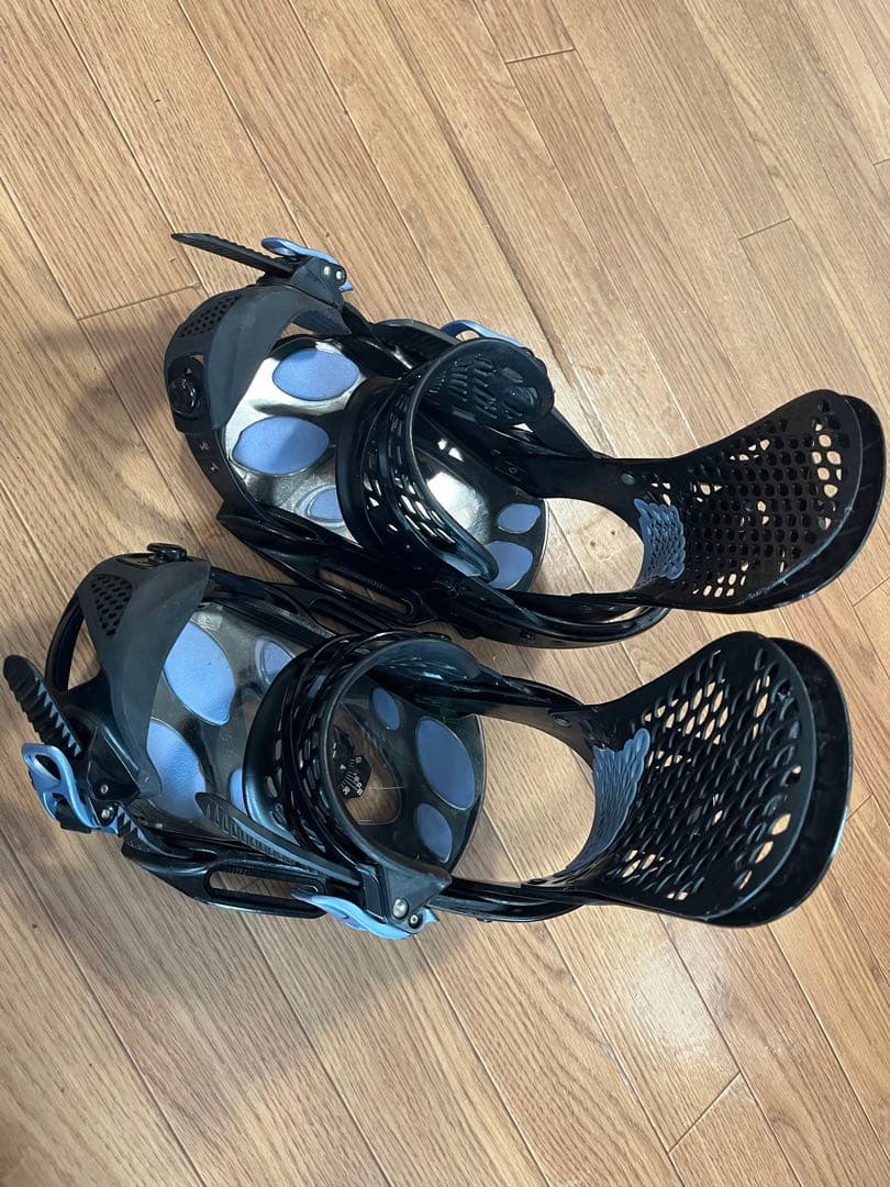 バートン　バインディング　エスカペイド　EST