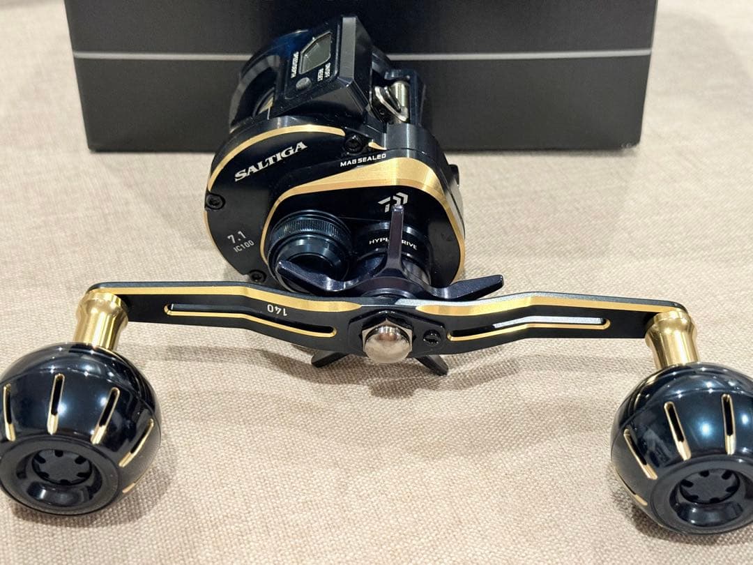 【美品】ダイワ 21ソルティガIC 100H-DH