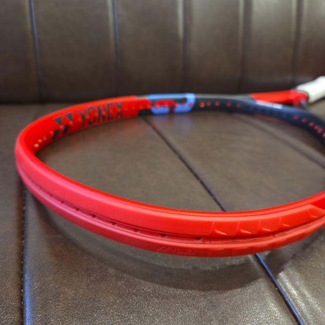 【新品】テニスラケット　ヨネックス　VCORE100L ブイコア100L G2