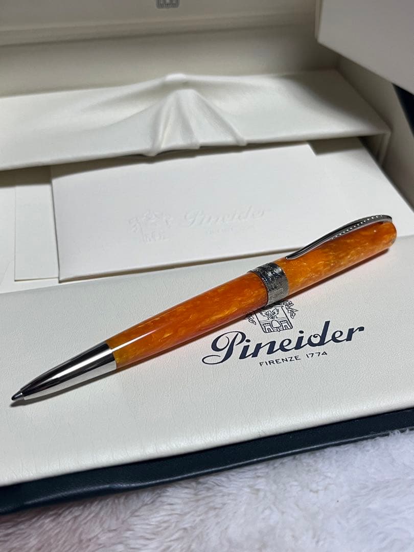☆廃番 新品未使用 ピナイダー ボールペン アバター サンフランイエロー☆