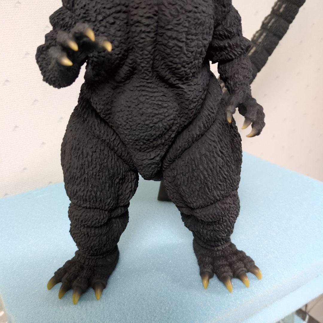 東宝30㎝シリーズ1993年鈴鹿山中の勇姿　酒井ゆうじ造形