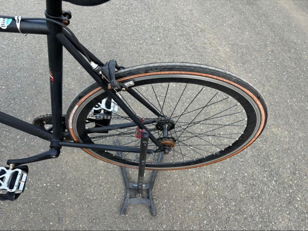 ピストバイク Bianchi ビアンキ　PISTA NERO ピスタ　ネロ