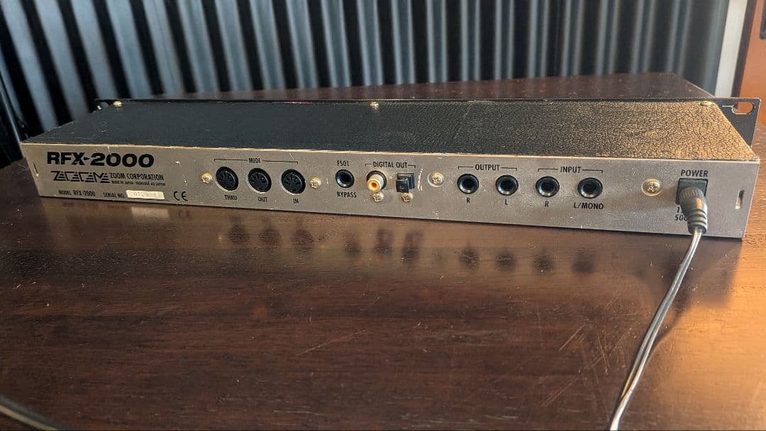 ZOOM RFX-2000　美品　送料込み（希少品）