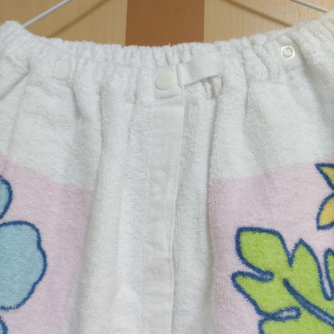 【平成レトロ】ハローキティプール用巻タオル　ハイビスカス　南国ギャル　バスタオル