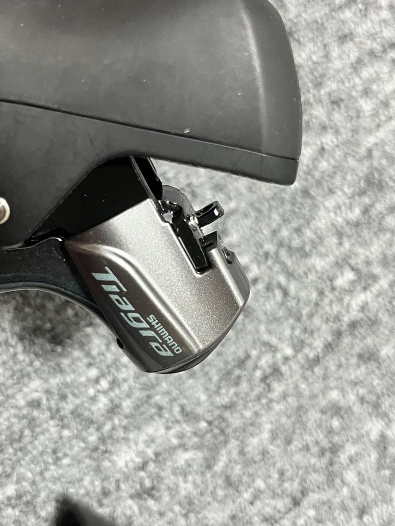 パーツ Sale! Shimano Tiagra ST-4700 2x10s